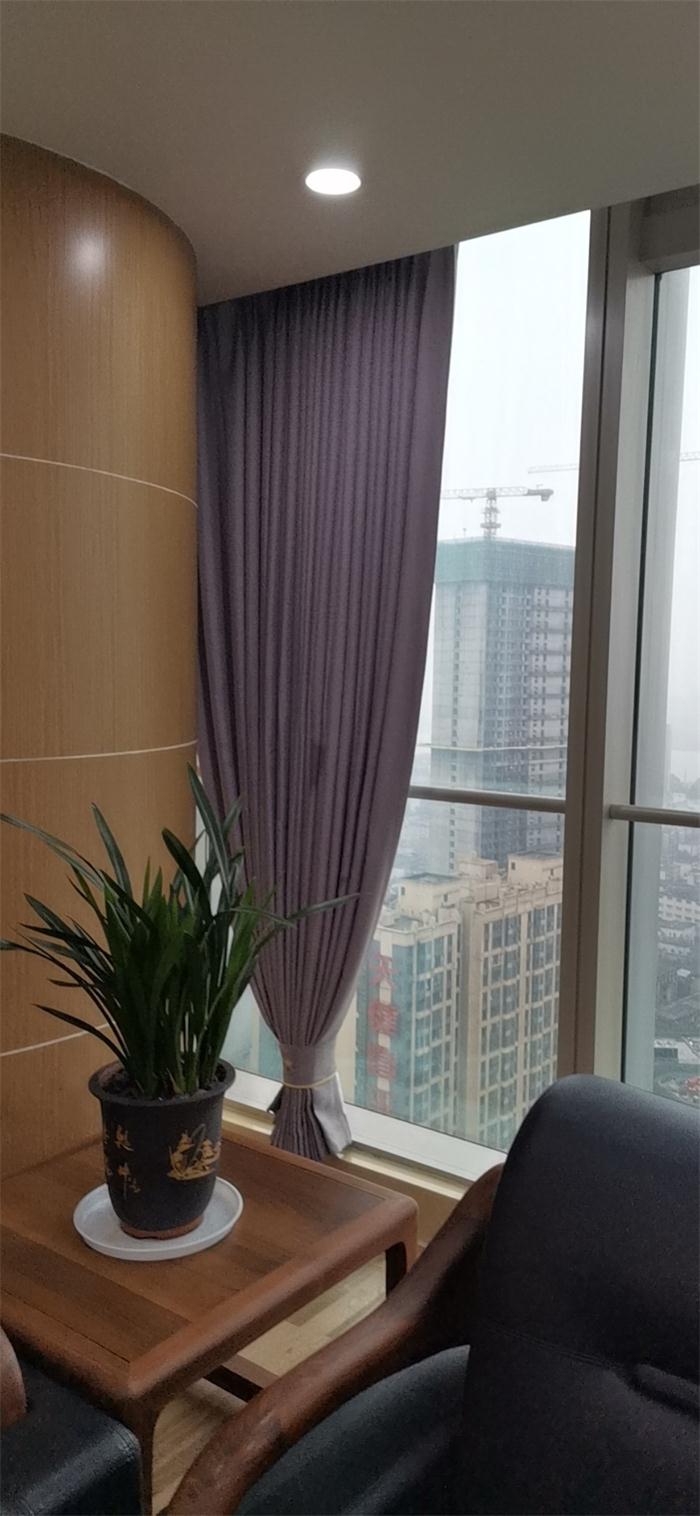 宜君家居百葉簾,宜君家居電動(dòng)窗簾,宜君家居臺布、椅套,湖南宜君家居有限公司